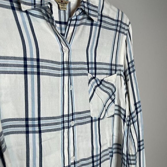 Woolrich plaid button down shirt - Picture 2 of 5